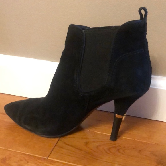 Tory Burch healed boots - Picture 3 of 4